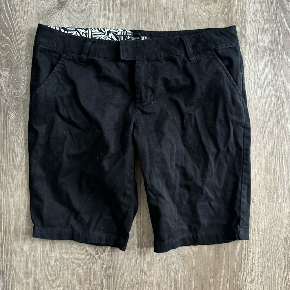 Volcom boy shorts